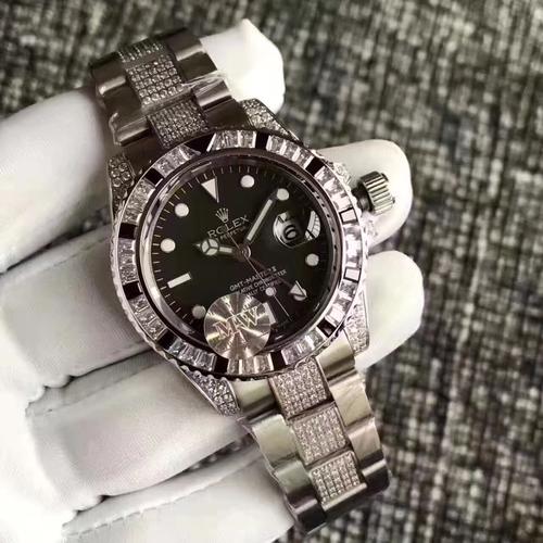 怎么处理卡地亚手表的划痕？